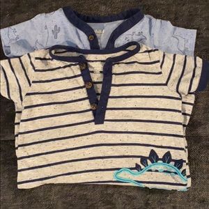 Two 18m boy snap-up rompers.